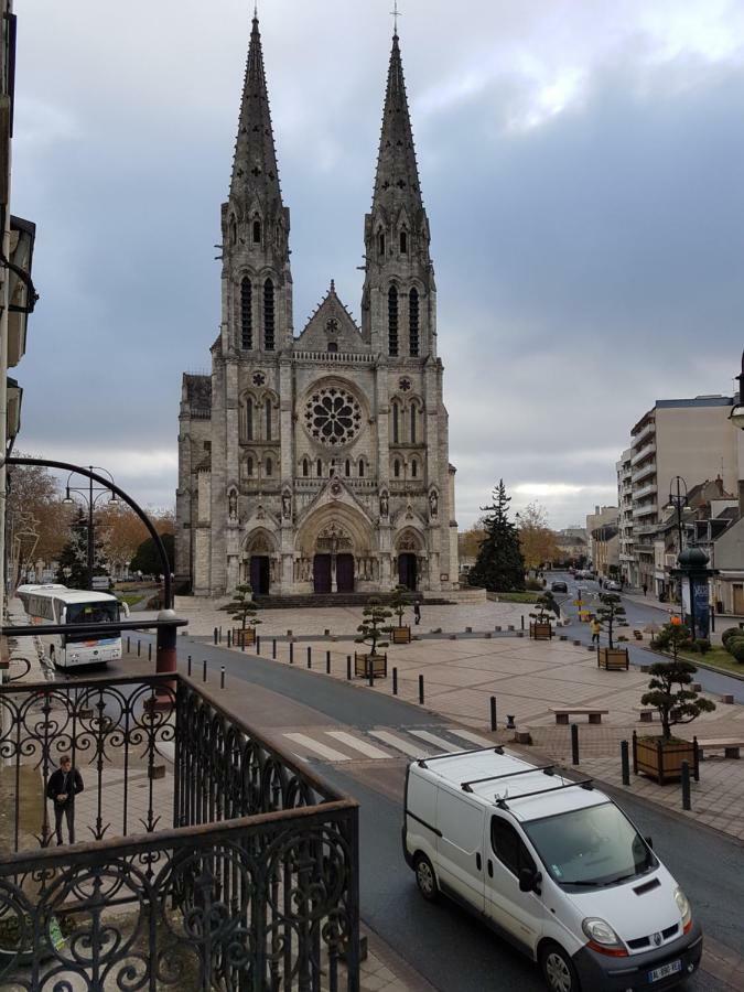 Le Prestige Saint Andre Apartment Chateauroux Luaran gambar